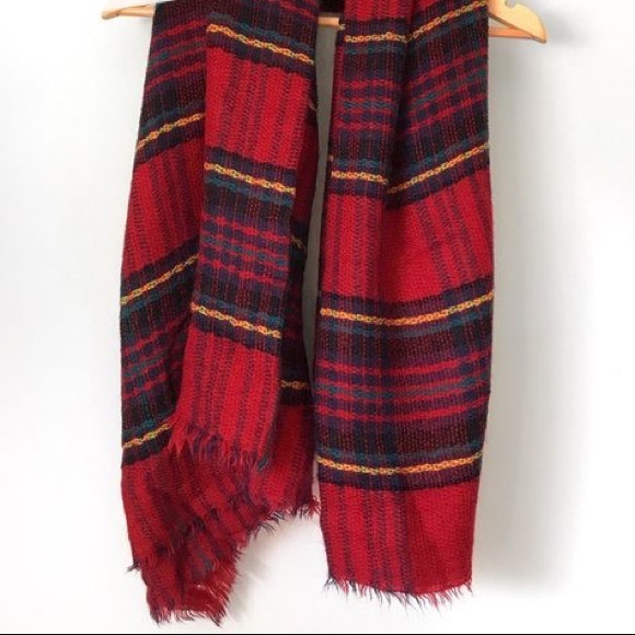 💥SOLD💥⭐️3 for 25:⚡️CALL IT SPRING⚡️Scarf - Picture 1 of 3